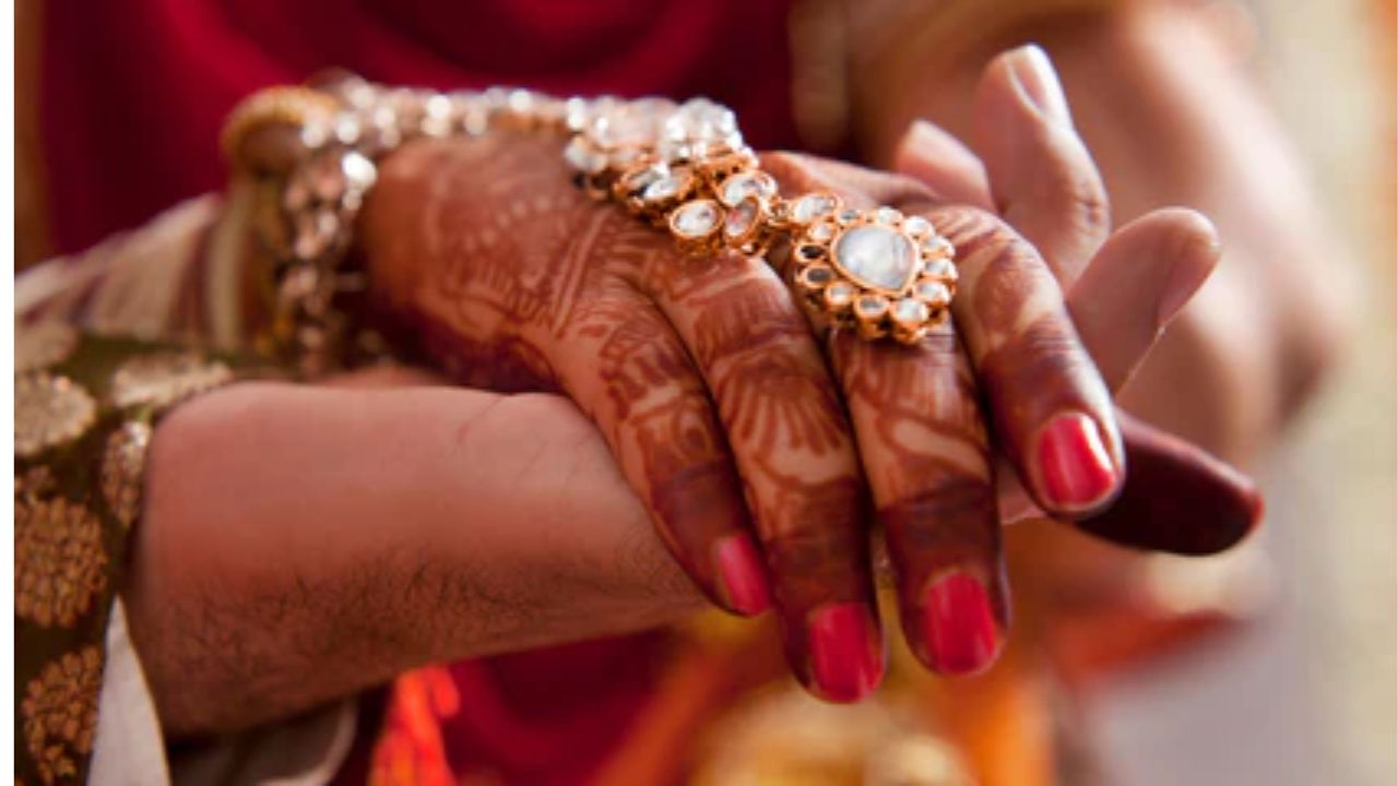 Marriage-symbolic-Images-7