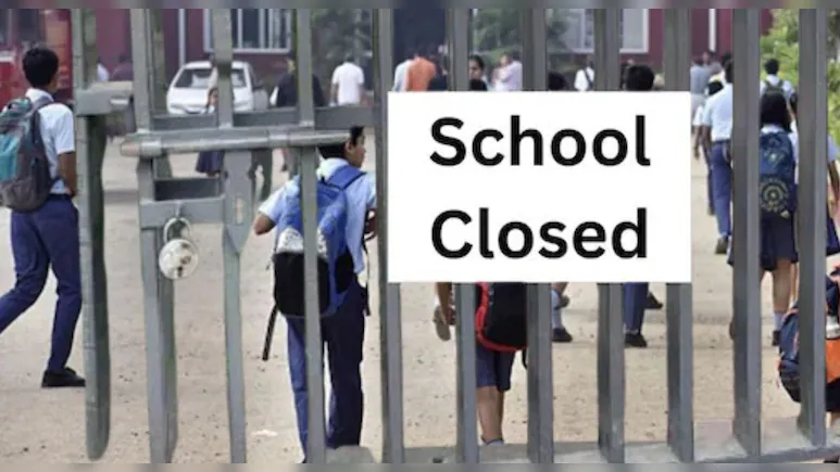 fqgaa7ds_school-closed-_625x300_02_August_25